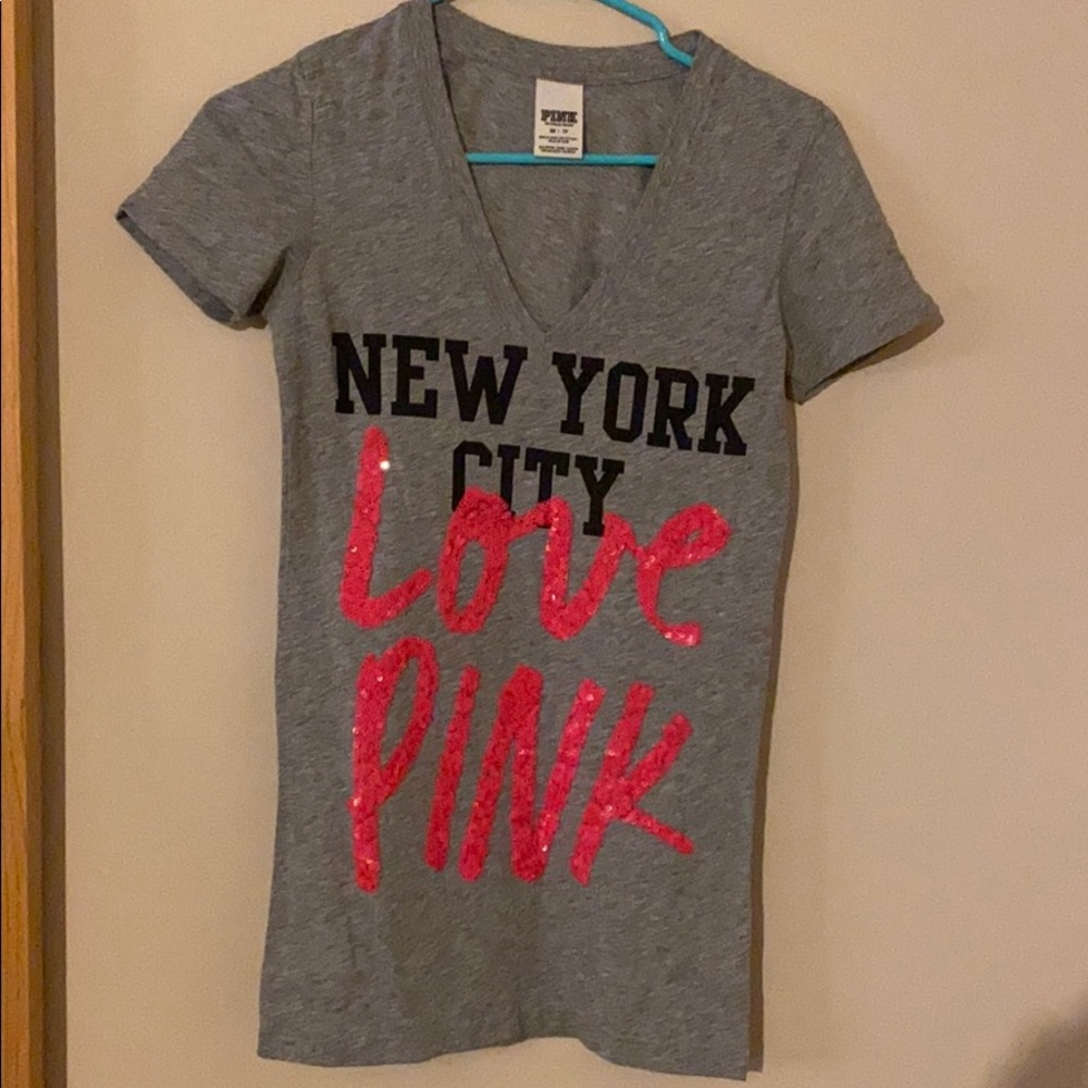 VS Pink top